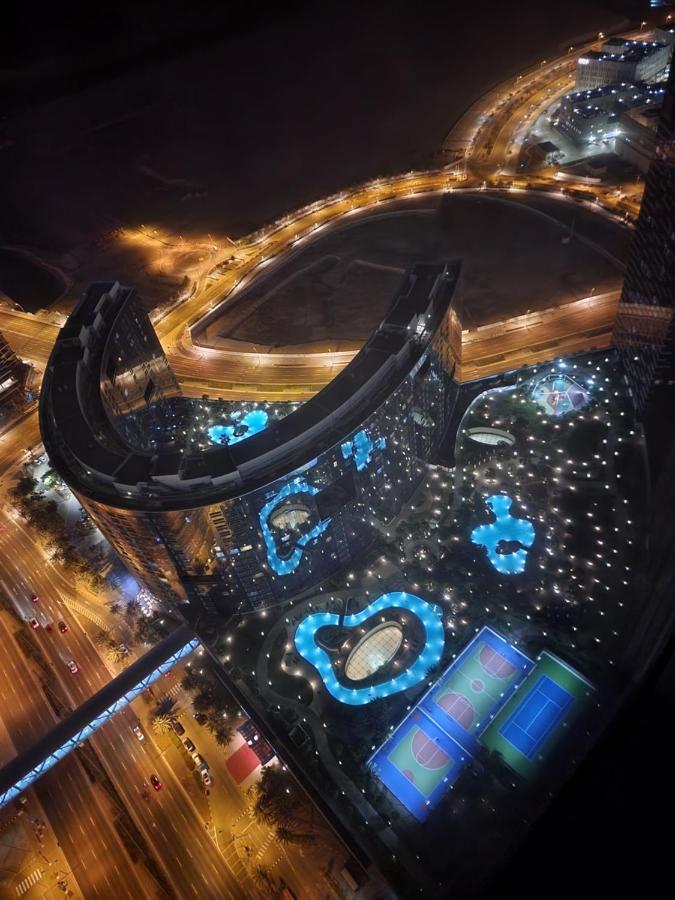 Cozy 1Br In Iconic Tower Appartement Abu Dhabi Buitenkant foto