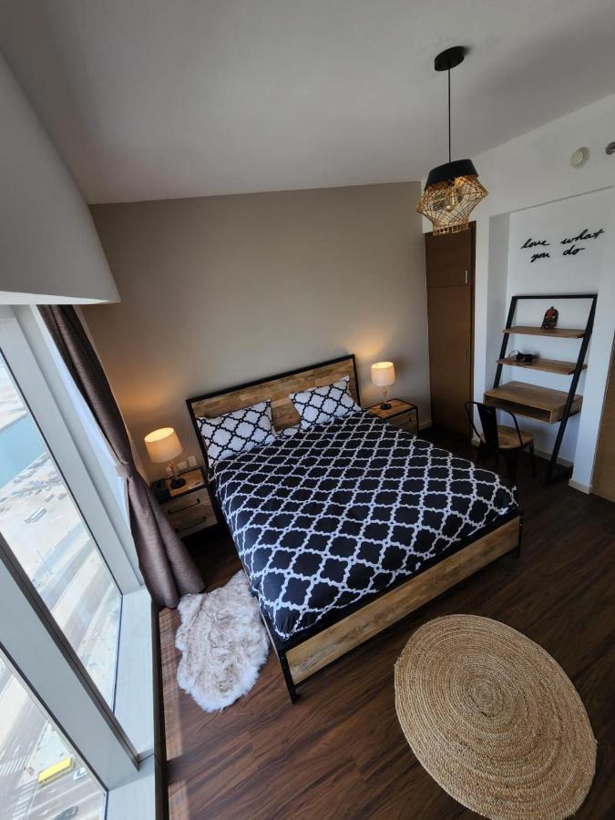 Cozy 1Br In Iconic Tower Appartement Abu Dhabi Buitenkant foto
